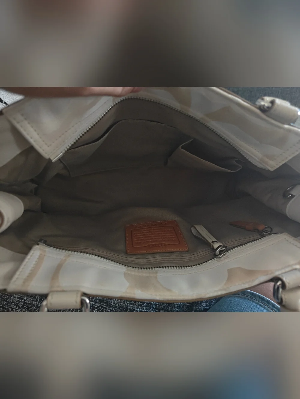 Coach Cream and Tan Signature Stripe Shoulder Bag - Picture 4 of 6